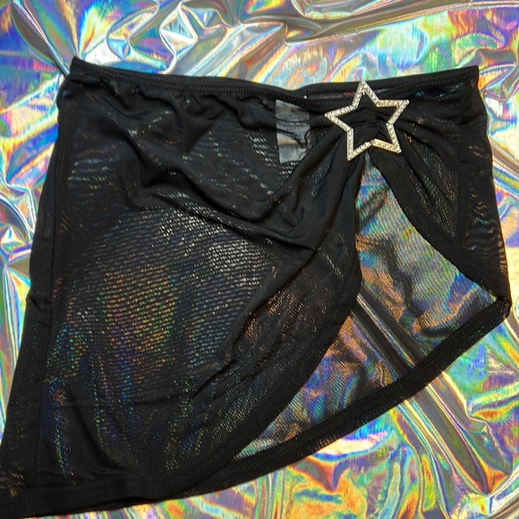 New, Black mesh mini skirt - Picture 5 of 9
